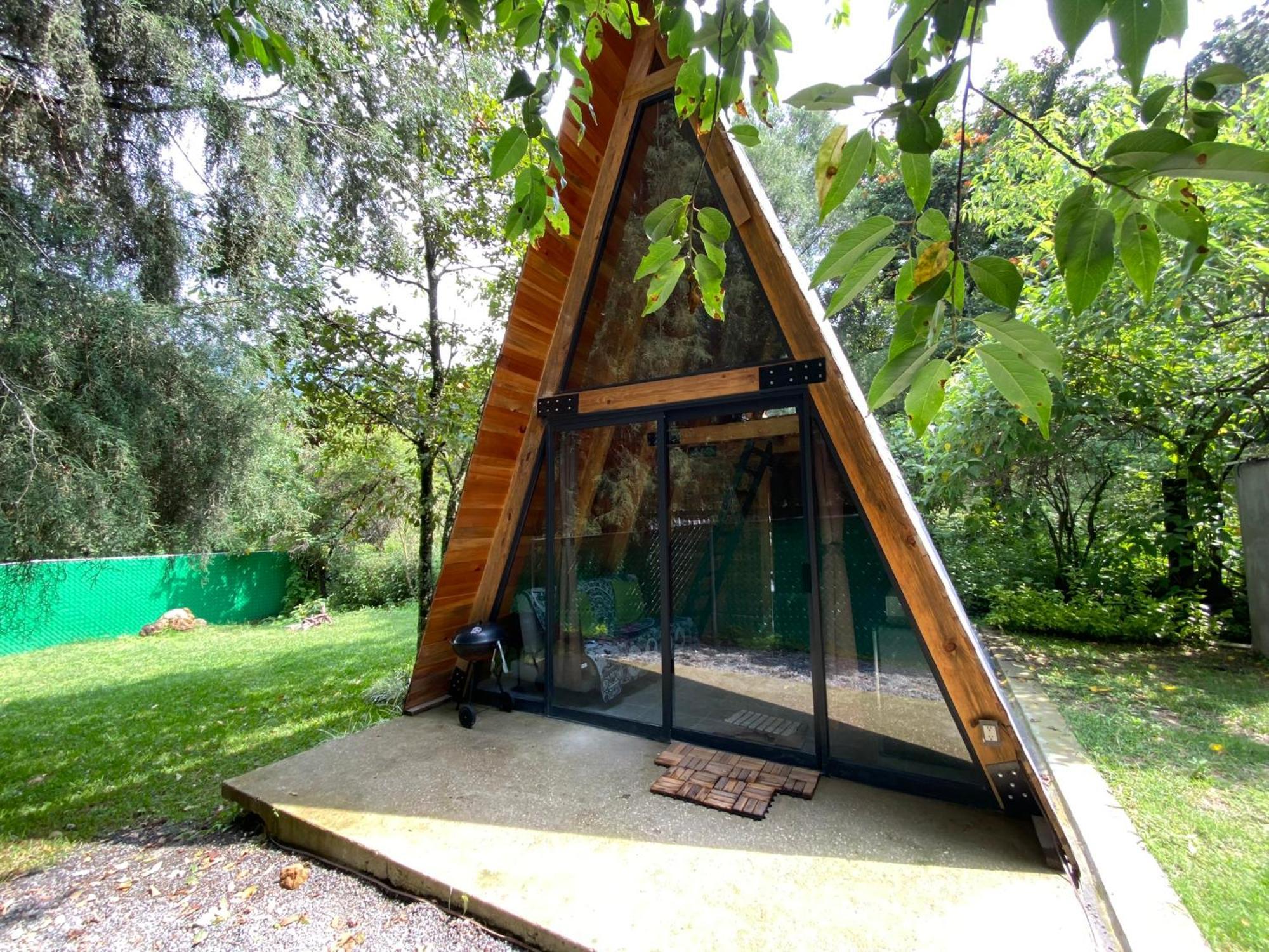 Cabanas Alpina, Romantica Y Acogedora A 10 Minutos Del Centro เตโปซตลัน ภายนอก รูปภาพ