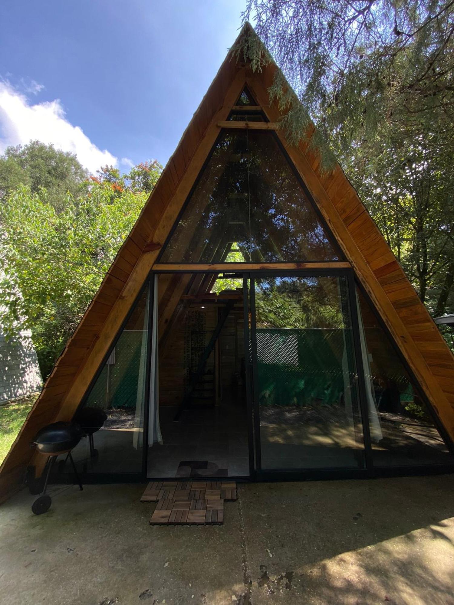 Cabanas Alpina, Romantica Y Acogedora A 10 Minutos Del Centro เตโปซตลัน ภายนอก รูปภาพ