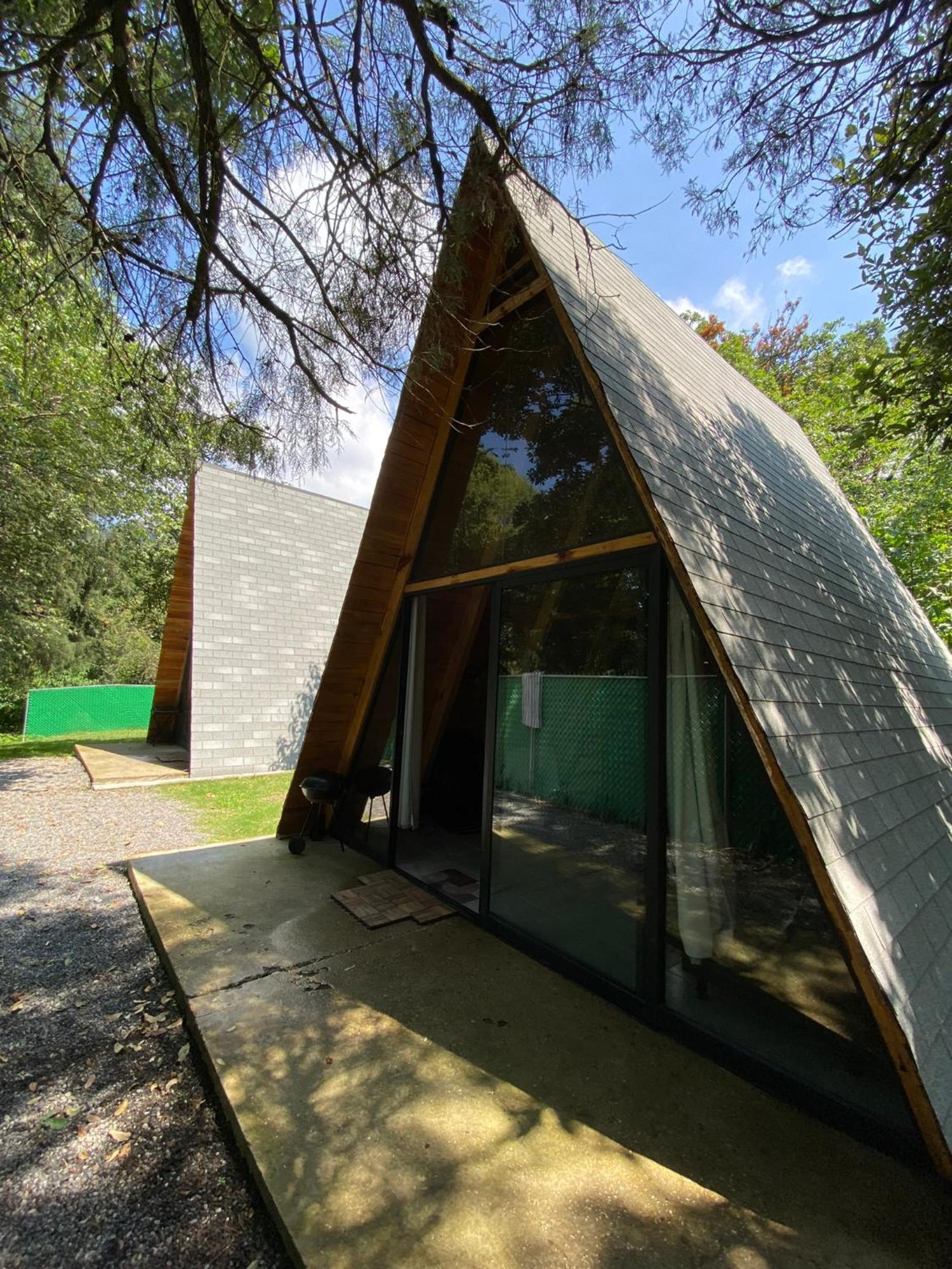 Cabanas Alpina, Romantica Y Acogedora A 10 Minutos Del Centro เตโปซตลัน ภายนอก รูปภาพ
